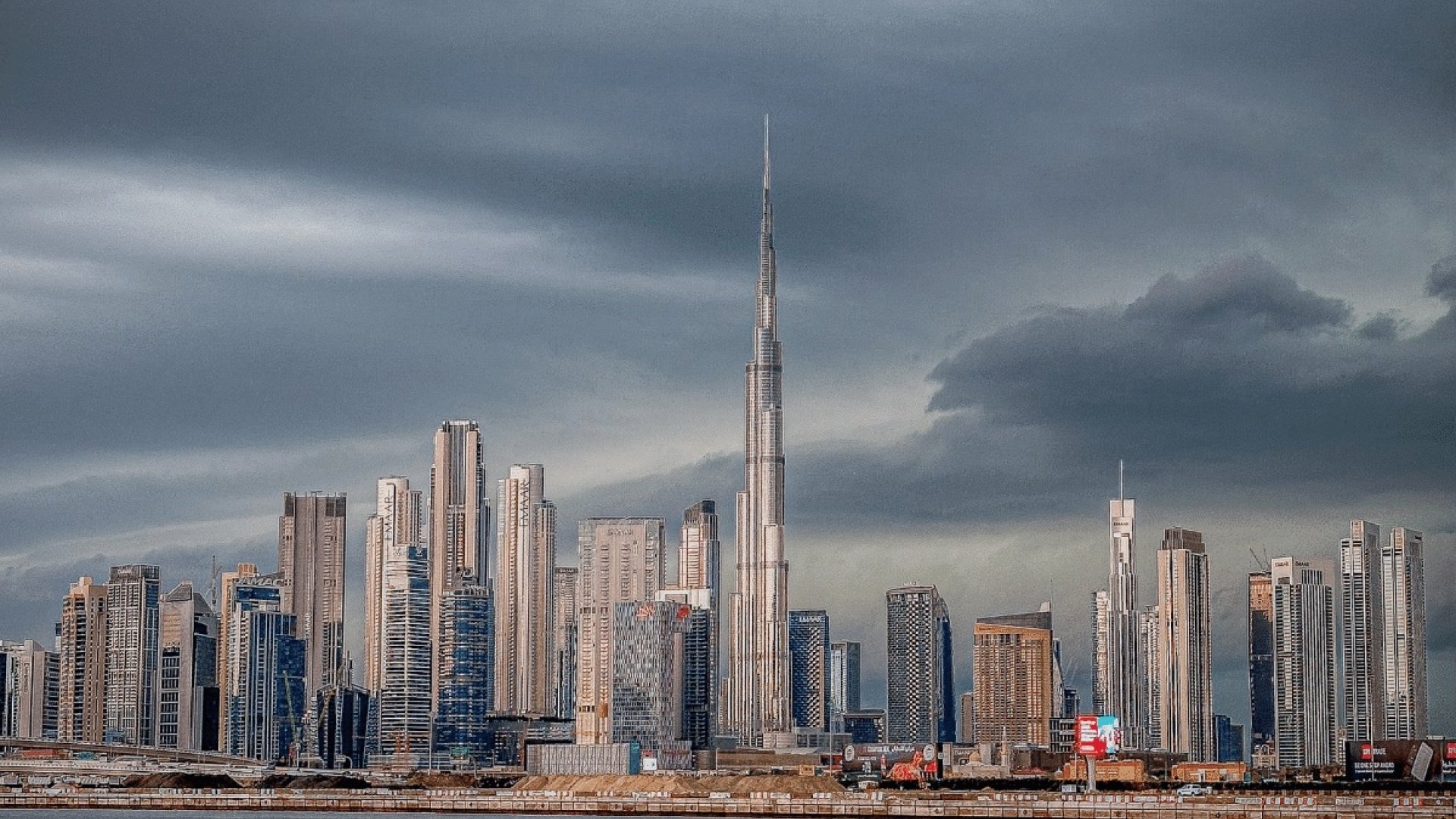 UAE storms: heavy rain disrupts flights and roads | Die Geissens Real Estate | Luxus Immobilien mit Carmen und Robert Geiss – Die Geissens in Dubai